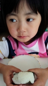 口コミ：塩むすびを作ってみました♪の画像（1枚目）