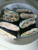 口コミ：塩付き美味しい海苔で『おにぎらず』の画像（3枚目）