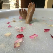 「バリ旅行♡スパ後のフラワーバスでゆったり」美足百選サイト応援でマジカルパフをプレゼント！「写真投稿者様のみです」の投稿画像