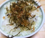 「ねこぶまんまはごはんと食べるのが一番好きです」の画像（2枚目）