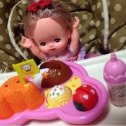 「自分よりもメルちゃん優先な娘。」メルちゃん画像コンテストイベント【かわいい写真を投稿して商品ゲット！】の投稿画像