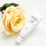 「白浮きなし！保湿力高めのノンケミUV。」の画像（1枚目）