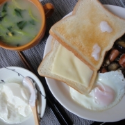 「休日の朝飯」【現品】トランス脂肪酸0！&ldquo;ココナッツオイル&rdquo;夏のレシピモニター20名大募集！の投稿画像