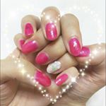 paネイルその⑤頂いたシールをポイントにローズネイル(^-^)反対の手にはハートホロを♡・#pa #paネイル #ディアローラ #シロップネイル #セルフネイル #selfnail #&hellip;のInstagram画像