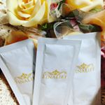 美容液ファイナリフトを3日間使ってみたよ😀リンパの流れに沿ってマッサージ♫顔も頬、フェイスラインを丁寧に❤️むくみがとれて口角が上がったように感じるよ〜♫#ファイナリフト #Fin&hellip;のInstagram画像