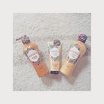 新しく発売されるアジエンス しっとり保湿タイプシャンプー&コンディショナー３点セットいただきました(^^)❤️こちらは硬い髪質用！我が家は夫婦ともにごわついた髪なので(&acute;・&omega;・`)&hellip;のInstagram画像
