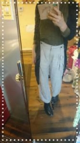 口コミ：憧れのデコルテ美人に！ノーカラーVネックトップスのコーデの画像（2枚目）