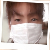 「使い捨てマスクに吹き付けるだけ」の画像（1枚目）