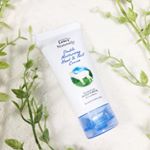 レイヴィーハンド＆ネイルクリームゴートミルクをいただき、使わせていただきました。このクリームはゴートミルク(ヤギ乳)と尿素からできていいて、手先を乾燥から守りしっかり保湿してくれます。&hellip;のInstagram画像