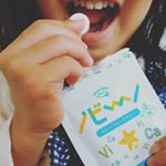 ノビーノカルシウム＋ビタミンを頂きました(o^^o)ノビーノは前から気になっていて娘に食べさせたらまた食べたいって言ってました( &acute;艸｀) ヨーグルト味でラムネが好きな娘が喜びそうだと思っ&hellip;のInstagram画像