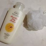 最近お気に入りの、レイヴィーボディシャンプーローヤルゼリー&ハチミツ♡冬場の乾燥に負けない潤い肌へ！この泡だてネットを使ったらフワフワの泡ができましたよー♬レイヴィーのハンドクリームもお気に入り！&hellip;のInstagram画像