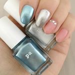 株式会社Dear Laura様よりPaスパイシーネイルシリーズをモニターさせていただきました💕.Pa ネイルカラー プレミアネイビーAA166シルバーAA168全12色 税込4&hellip;のInstagram画像