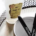 クレヨンアイシャドウ「マクレール」のメイクイベントに参加させて頂きました。このアイシャドウの芯は非常に柔らかで、微粒子ラメが鮮やかに目元を彩ります。 ウオータープルーフで落ちにくいのも嬉しい。 &hellip;のInstagram画像