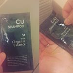 CUシャンプー♩試して見ました！なによりもすごかったのは【泡】と【泡立ち】✨軽くわしゃわしゃっと洗っているとすごい泡立ち✨さらにこの泡がかなりもっちりした泡💓頭皮に優しい感じですね！！&hellip;のInstagram画像