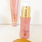 お互いに高めあう厳選された花や植物のエキスで、まるで恋をした時のような「生き生きと美しく輝く素肌」へと導くスキンケアブランド #フィオライズ*発酵エキスによって #細胞死 を減少させる働きを活&hellip;のInstagram画像