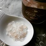 お気に入りの入浴剤ヒマラヤの岩塩で、よく温まります❗#アユーラ #入浴剤 #メディテーションバス #バスタイム #moniplaのInstagram画像