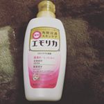 最近子どもの肌がカサカサになった事をきっかけに入浴剤を変えてみました♡温泉などの入浴剤も大好きで常備して居ます。#エモリカ のフローラルな香りも優しい良い香りで子ども達も大満足です٩(๑❛&hellip;のInstagram画像