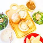 今日のおひるごはん🍽・息子が寝ている間に3ヶ月ごとに作っているフォトアルバム&times;2を発注完了📚サボって溜めてしまったから半年前の息子の写真を選びながら大きくなったなーとしみじみ( ˘&omega;˘ )&hellip;のInstagram画像