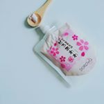 ずっと前から気になっていた『どろあわわ』今回は春季限定バージョンの『どろあわわ<桜>』をお試し♪.ピンク色のペーストは、泡立ててもほんのりピンクで春っぽい♡.評判通りのモコモコな濃&hellip;のInstagram画像