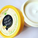 ☆☆☆ボタニグレース生・クリームマスク  ビタミンカクテルを使用しました♪☆9種のビタミン成分をリッチにブレンド（保湿成分）＋潤いミルフィーユでじっくり保湿（保湿成分）。乾燥・開き&hellip;のInstagram画像