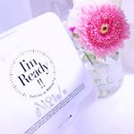 メイク前のたった60秒でスキンケアできるシートパック 32枚入 &yen; 1480（BOXタイプ）..①角質ピーリング②保湿で肌ふっくら③毛穴引き締め..コラーゲン、ヒア&hellip;のInstagram画像