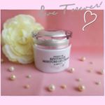 .最近ますます年齢肌を感じてきてスキンケアに悩み中の私😂。。.でもでも！リバイタライズのオールインワンジェルを使用してからなんだか良い感じ...❤これはおすすめしなければっ&hellip;のInstagram画像