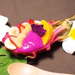 Agetwell様のピタヤピューレでピタヤボウルを作ってみた🌺.ハワイで流行りのピタヤボウル、Agetwell様の無農薬栽培したピタヤの冷凍ピューレのおかげで日本に住む我が家でも手軽に美味しい&hellip;のInstagram画像