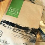 ピエトロさんからいただいた、桜えびと4種胡椒のペペロンチーノパスタソース◡̈♡ 今日のランチに‼︎ ピリピリ胡椒とガーリックがやめられないとまらない👐🏻💖 #pietro_19801209&hellip;のInstagram画像