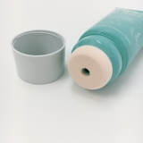 「お肌に優しく簡単にできるムダ毛ケアが見つかって嬉しいです！」の画像