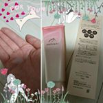 美人Laboのフィトリフト ホットクレンジングジェル試してみました！楽天ランキング1位っていうのもあり、期待大♪肌にのせてクルクル馴染ませるとポカポカ。これが温感ジェルというものですね♪洗い上がりはつ&hellip;のInstagram画像