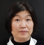 化粧してますが。。。