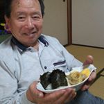我が家の義父90歳元気です🎵お昼は🍙良い笑顔#よろこんぶ  #monipla  #フジッコ株式会社ファンサイト参加中のInstagram画像