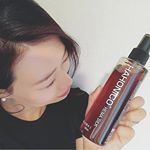 紫外線が強くなる季節🌞頭皮も髪もダメージを受けやすくなります&hellip;お顔を保湿するのと同じように頭皮もケア☺︎ お顔と頭皮は皮一枚でつながっているので頭皮ケアをしっかりすることでたるみやアンチエイジ&hellip;のInstagram画像