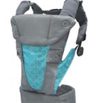 前向き抱っこ出来る抱っこ紐いいなぁ。膝の上とか前向きで抱っこすると足ぴょんぴょんして喜ぶからベビーカー嫌いなひーちゃんには前向き抱っこでのお出かけのが楽しそうだよなぁ。#drl&hellip;のInstagram画像