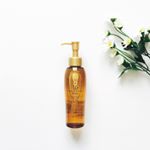 HAHONICO Jyurokuyu Shinyドライヤーの熱をも味方にして、髪を保護するアウトバストリートメントオイル。紫外線・カラー・パーマ・過度なブラッシング等で剥がれ落ちる毛髪成分&hellip;のInstagram画像