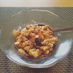 #アロニア果汁 入りヨーグルト、旦那さんと毎朝食べています😋💕.ポリフェノールが豊富で、抗酸化作用が強いメディカルフルーツ🍎.肌がツヤツヤ、ぷるぷるになり効果を実感しています💓.&hellip;のInstagram画像