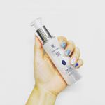 だーいぶ前にストーリー載っけてた奴だけど、約１ヶ月使用。..今年は焼きたいな〜て思ってたけんいらんかなって思うてたんだけど、バイクとか乗ってて顔だけ異常に焦げて黒くなってまうから美白エッセ&hellip;のInstagram画像