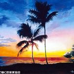 色々なな絵があったけど、一目みてこれが1番好き✨海や空の青と太陽の赤や橙色に惹きつけられました。#口と足で描いた絵 #絵画展 #mfpa #HEARTありがとう #monipla #口と足&hellip;のInstagram画像