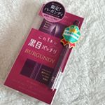 2017年8月発売の限定商品のキングダムのリキッドアイライナーがすごく可愛いの🙂もともとキングダムのアイライナーは描きやすいので愛用してたから可愛いお色が出て嬉しいバーガンディカラーは&hellip;のInstagram画像