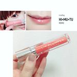 HIMITUのリッププランパーのMOMO✨見た目はオレンジだけど付けると唇の赤みを少し抑えてくれるコーラルピンクでかわいい😍ラメも細かくて上品にふっくら見えます。使っていると唇の縦じわが目&hellip;のInstagram画像