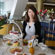 「ドバイでの朝食」【コスメジタン】プロメイクで変身！メイク体験イベント参加募集！現品プレゼントありの投稿画像