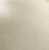 「剃りにくい場所がラクチン。肌にも優しい。」の画像