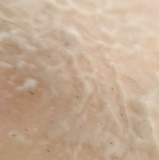 「剃りにくい場所がラクチン。肌にも優しい。」の画像