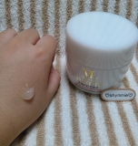 「ひんやりジェルでお肌キュッ!!」の画像