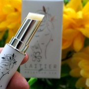 「ぷっくり！乾燥シーズンの唇ケアに」【計10名様】髪を柔らかくする「ヘアオイル」のオシャレな写真を大募集！の投稿画像