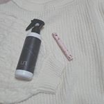 .ゆみたす@dayofme0607の所で見て気になってた、@undeg_official さんの毛玉スプレー！☺️ついにGETしました😍..わたくしすっごい神経質な&hellip;のInstagram画像