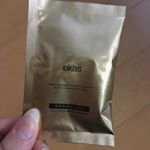 二日酔い対策のekasをお試しさせていただきました🍻1回4粒です。少し大きめで飲みづらいかな？という気がしましたが水で流し込んじゃえば大丈夫😊女子会でたくさんビールを飲んだ次の日も二日酔いしら&hellip;のInstagram画像