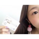 ・🎀《アレグロ2ウィーク》・2weekコンタクト💕このカラコン、レンズの裏表がわかる判別マーク入りなんです😍🎵(3枚目)これまで何度裏表間違えたか数え切れないほどだから本当に有難い&hellip;のInstagram画像