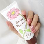 .#株式会社エクスパンド 様の#ワンダーフラワー#ブルームヴェール#ハンドクリームジェル をお試しさせて頂きました😳💕3種類の香りの中から、ピンクの#リリーアレッタの香り 💠✨.とにか&hellip;のInstagram画像