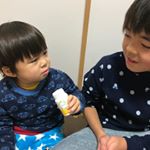 子供たちに美味しく食べられる#サプリメント を。#かぼちゃ や#にんじん 、#ほうれん草 の粉末や鉄も入っていて偏ってるなって日や食べムラのある次男への#栄養補給 にとても重宝しています。&hellip;のInstagram画像